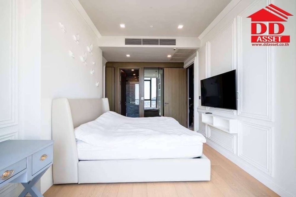 ขายคอนโดสุขุมวิท อโศก ทองหล่อ : For Sale The Monument Thonglor ขาย เดอะ โมนูเมนต์ ทองหล่อ คอนโดหรู ตึกสูงที่สุดในซอยทองหล่อ จากแสนสิริ Code :  C8155