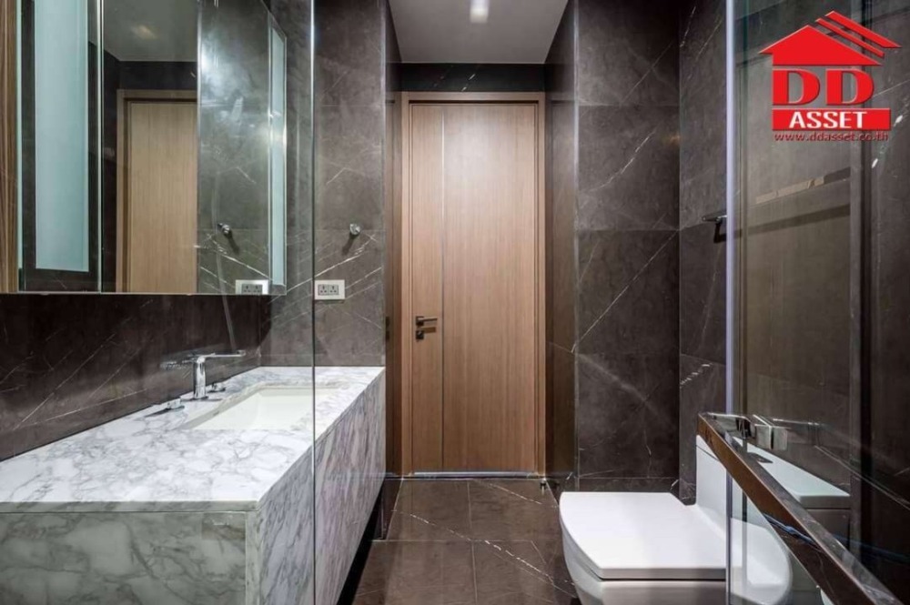 ขายคอนโดสุขุมวิท อโศก ทองหล่อ : For Sale The Monument Thonglor ขาย เดอะ โมนูเมนต์ ทองหล่อ คอนโดหรู ตึกสูงที่สุดในซอยทองหล่อ จากแสนสิริ Code :  C8155