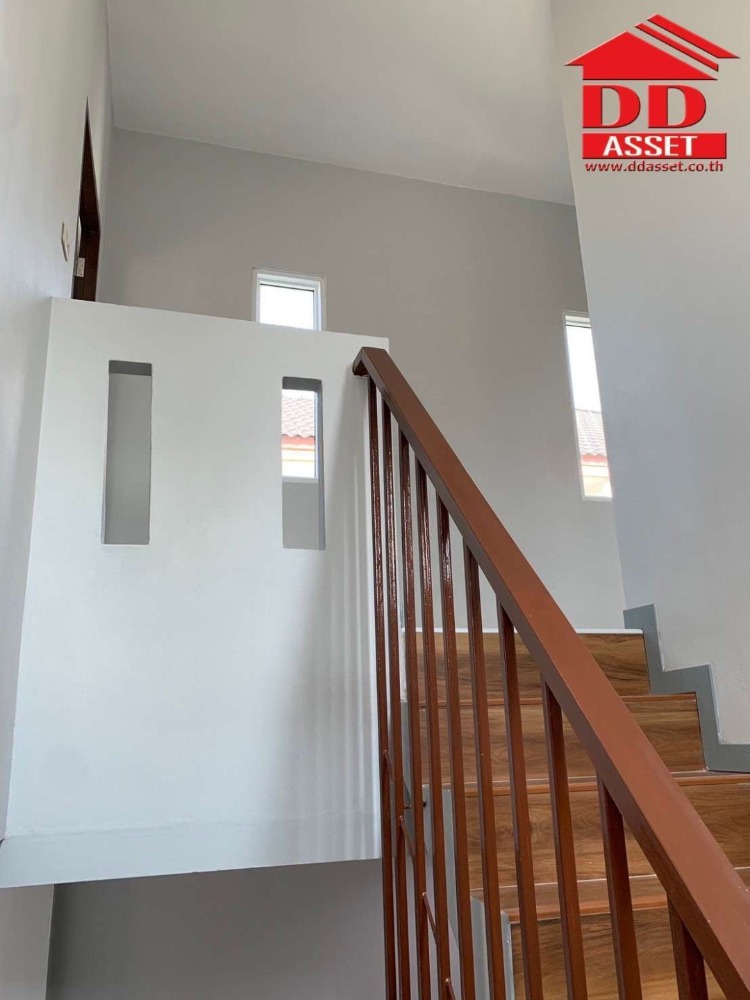 ขายบ้านนครสวรรค์ : ขายบ้านเดี่ยว สไตล์โมเดิร์น 2 ชั้น ตำบลหนองปลิง อำเภอเมือง จังหวัดนครสวรรค์ รหัส : H8079