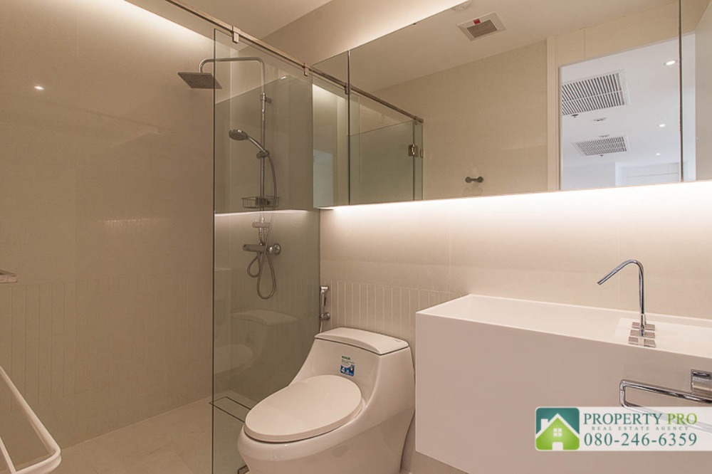 ขายคอนโดนานา : ขาย คอนโด Circle สุขุมวิท 11 แบบ 2 ห้องนอน ขนาด 93 ตรม ห้องสภาพดี เฟอร์นิเจอร์ เครื่องใช้ไฟฟ้าครบ ใกล้ BTS นานา อโศก เพลินจิต : MF24S-018