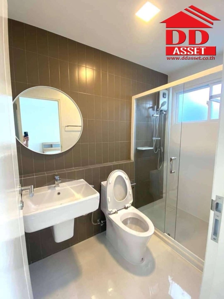 For RentTownhomeBangna, Bearing, Lasalle : For rent Townhome Indy 4 Bangna km.7 For rent Indy 4 Bangna km.7 behind Mega Bangna Code : T8069