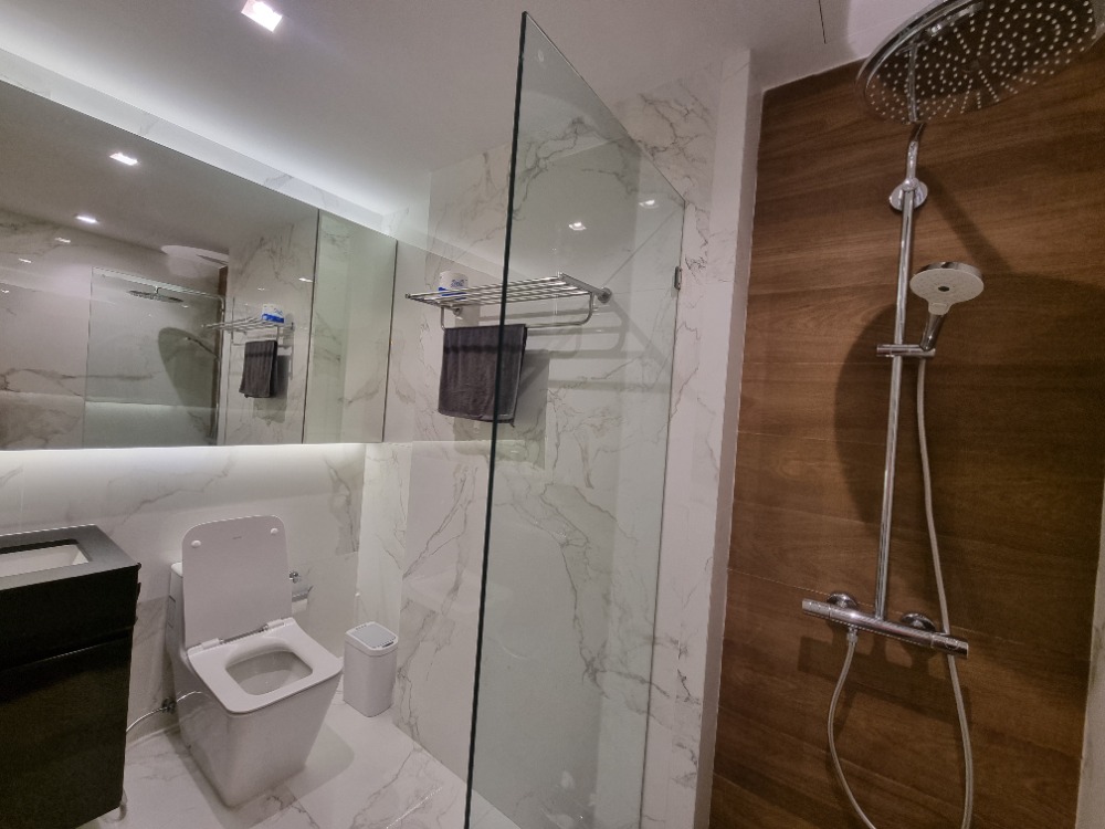 ขายคอนโดพระราม 9 เพชรบุรีตัดใหม่ RCA : [Sale] สวยสุดในตึก ขาย Supalai Veranda Rama 9 2 Bed ห้องน้ำและBuilt-in ทำใหม่ทั้งหมด