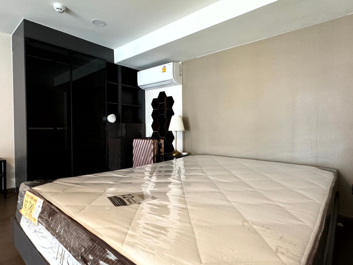 For SaleCondoSiam Paragon ,Chulalongkorn,Samyan : Park Origin Chula - Samyan【𝐑𝐄𝐍𝐓】🔥Loft room, modern style, modern, complete with furniture/appliances. Near MRT Samyan Line Id: @hacondo