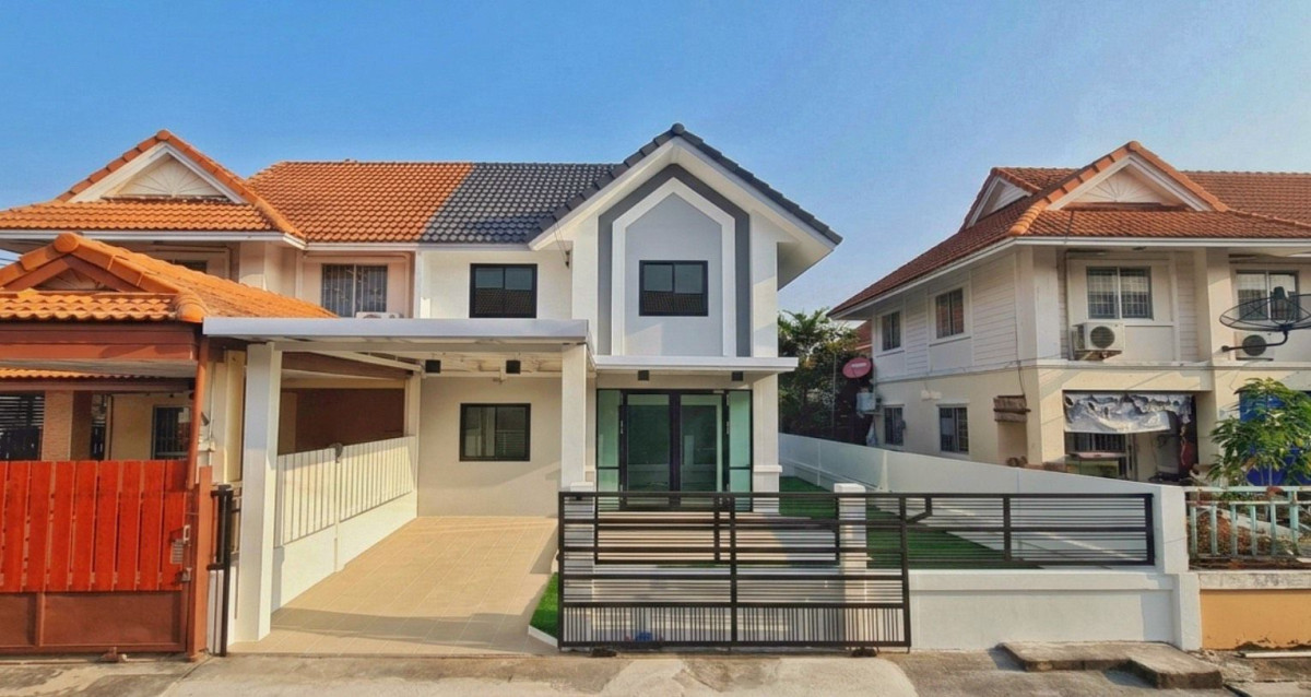 For SaleTownhomeNonthaburi, Bang Yai, Bangbuathong : For Sale House , Baan Pruksa 33 Bangbuathong , newly renovated , Bang Khu Rat , Bang Bua Thong , Nonthaburi , CX-149305