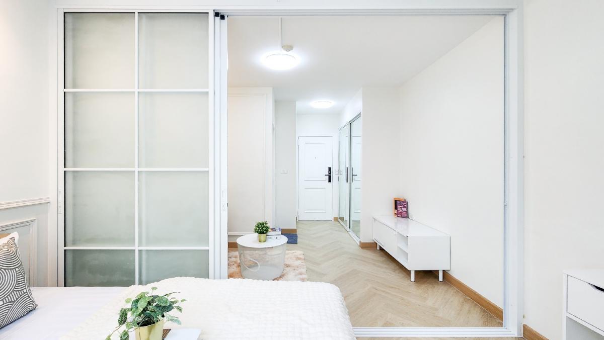 ขายคอนโดพระราม 9 เพชรบุรีตัดใหม่ RCA : ❤ โครงการ I-House RCA ❤ คอนโดพระราม 9 ชั้นสูง วิวโล่ง ทำเลดีขนาดนี้ ไม่ได้มาบ่อยๆนะ‼️