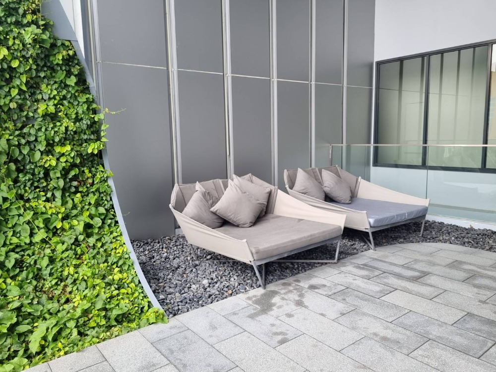 ให้เช่าคอนโดสุขุมวิท อโศก ทองหล่อ : ปล่อยเช่า Edge By Sansiri (Sukhumvit 23) เอดจ์ บาย แสนสิริ สุขุมวิท 23 ใกล้ BTS อโศกและ MRT สุขุมวิท ในระยะเดินถึงห้องสวย เฟอร์ครบ ชั้น 11 วิวเมือง