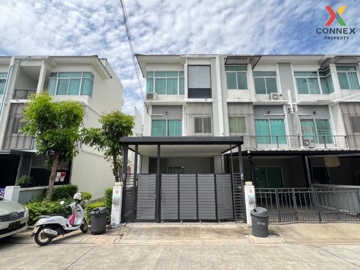 For SaleTownhomeRattanathibet, Sanambinna : For Sale Townhouse/Townhome  , The Metro Rattanathibet , corner unit , wide frontage , Sai Ma , Mueang Nonthaburi , Nonthaburi , CX-98929