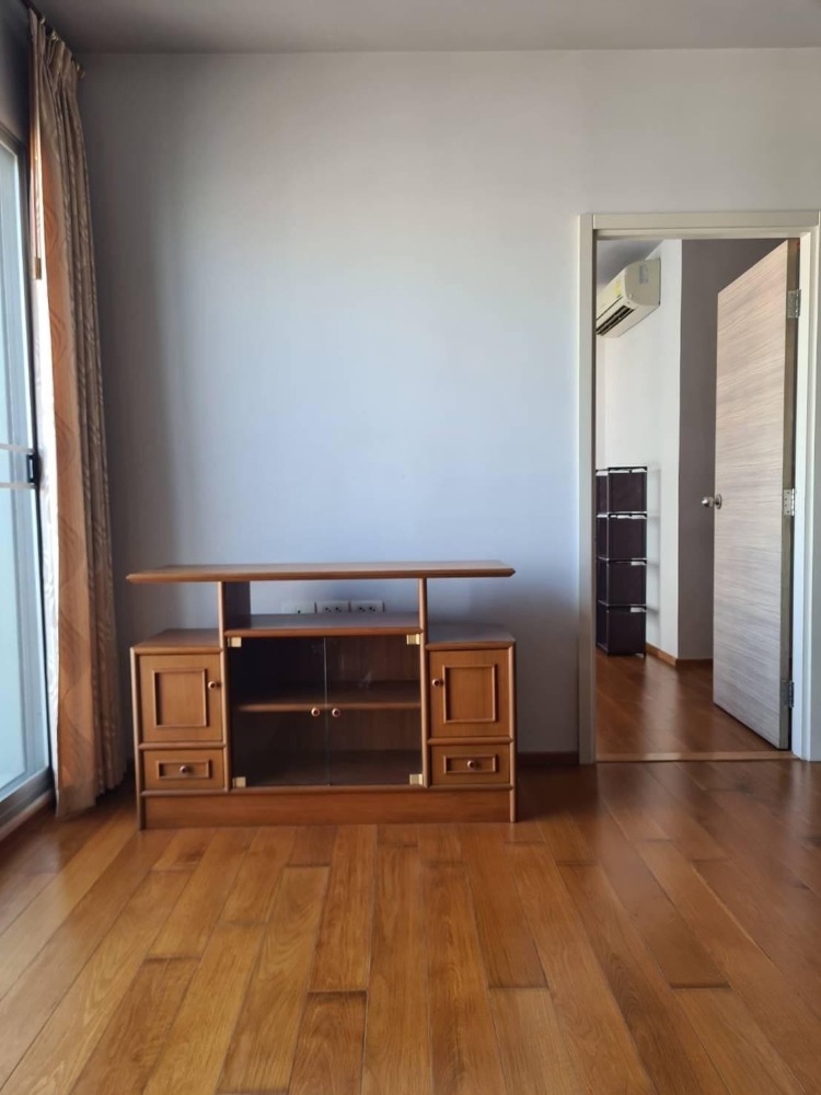 For SaleCondoWongwianyai, Charoennakor : S-HTS107 Condo for sale, Hive Taksin, 21st floor, city view, corner room, 49.1 sq m., 1 bedroom, 1 bathroom, 4.5million 064-959-8900