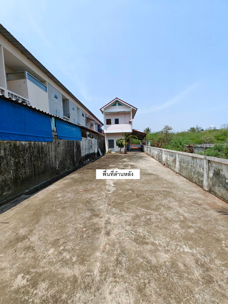For SaleHouseCha-am Phetchaburi : House with land, 141.9 sq m, next to a hotel, near Cha-am-Hua Hin beach.