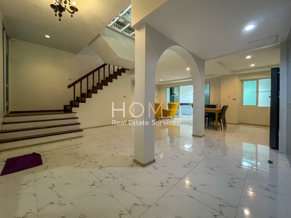 For SaleTownhomeSukhumvit, Asoke, Thonglor : Townhome Sukhumvit 49/13 / 3 bedrooms (for sale), Townhome Sukhumvit 49/13 / 3 Bedrooms (FOR SALE) PALM787