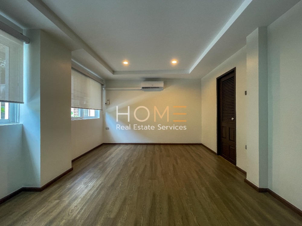 For SaleTownhomeSukhumvit, Asoke, Thonglor : Townhome Sukhumvit 49/13 / 3 bedrooms (for sale), Townhome Sukhumvit 49/13 / 3 Bedrooms (FOR SALE) PALM787
