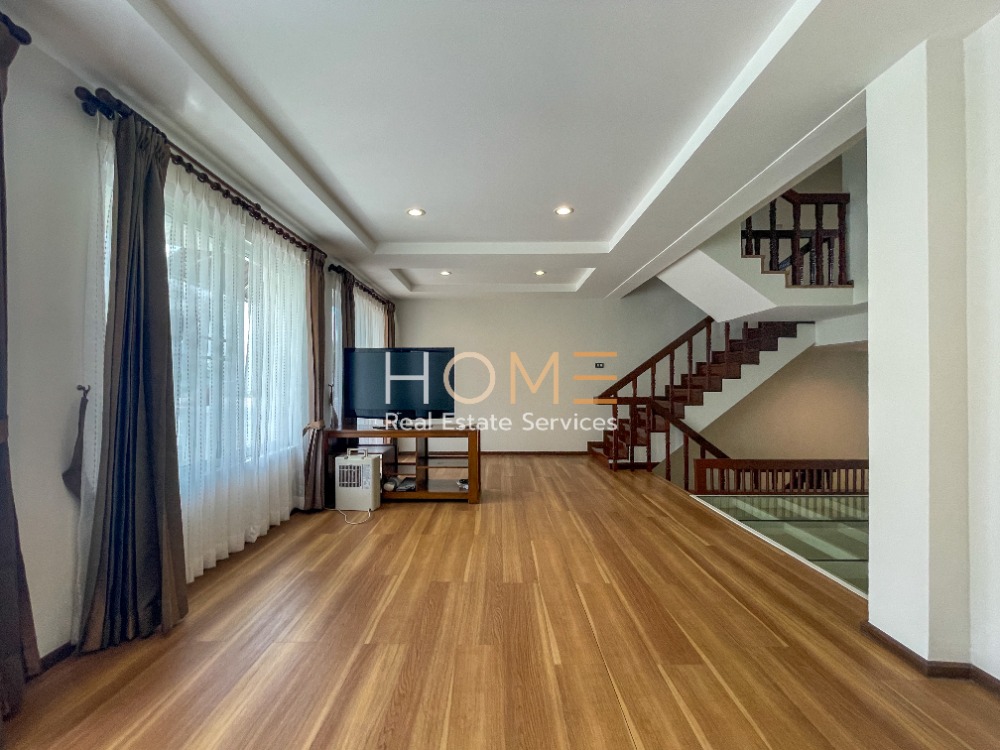 For SaleTownhomeSukhumvit, Asoke, Thonglor : Townhome Sukhumvit 49/13 / 3 bedrooms (for sale), Townhome Sukhumvit 49/13 / 3 Bedrooms (FOR SALE) PALM787
