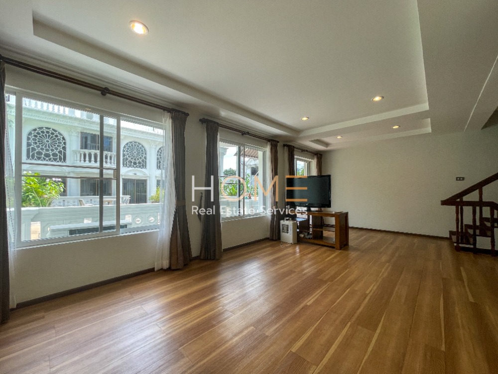 For SaleTownhomeSukhumvit, Asoke, Thonglor : Townhome Sukhumvit 49/13 / 3 bedrooms (for sale), Townhome Sukhumvit 49/13 / 3 Bedrooms (FOR SALE) PALM787