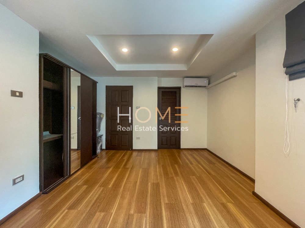 For SaleTownhomeSukhumvit, Asoke, Thonglor : Townhome Sukhumvit 49/13 / 3 bedrooms (for sale), Townhome Sukhumvit 49/13 / 3 Bedrooms (FOR SALE) PALM787