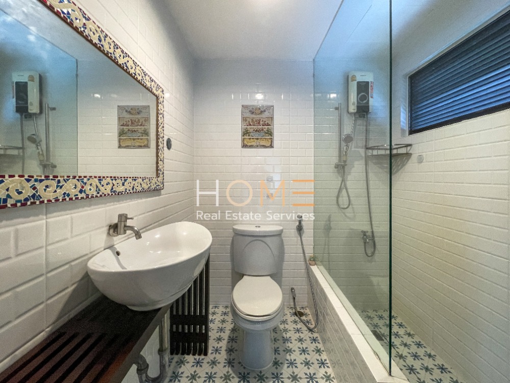 For SaleTownhomeSukhumvit, Asoke, Thonglor : Townhome Sukhumvit 49/13 / 3 bedrooms (for sale), Townhome Sukhumvit 49/13 / 3 Bedrooms (FOR SALE) PALM787