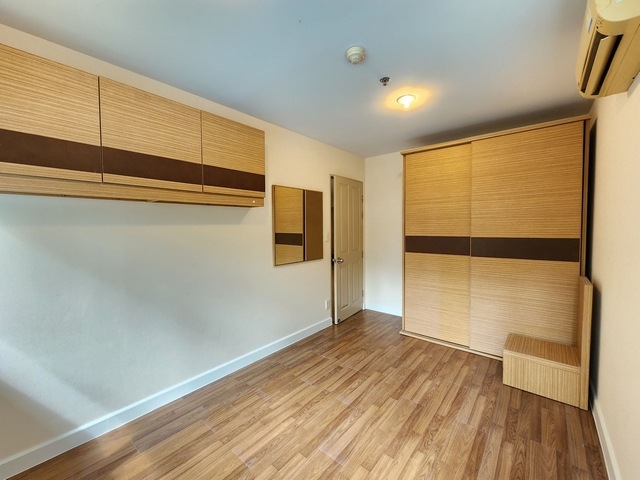 For SaleCondoThaphra, Talat Phlu, Wutthakat : Condo for sale, Metro Park Sathorn, 2 bedrooms, 57 sq m. Fully furnished, newly renovated, pool view. Near BTS Wutthakat.