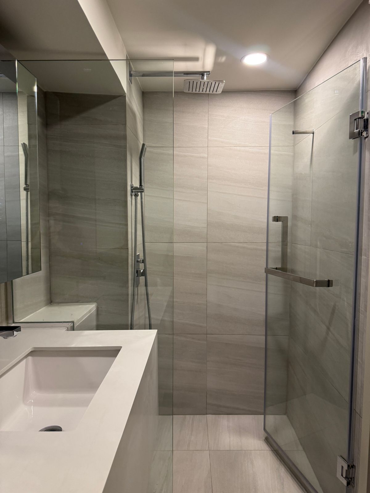 For SaleCondoSiam Paragon ,Chulalongkorn,Samyan : Park Origin Chula - Samyan【𝐒𝐄𝐋𝐋&𝐑𝐄𝐍𝐓】🔥Minimal, airy room, simply decorated. Fully furnished The central part is complete. Opposite Banthat Thong Road. Hurry and reserve now!🔥 Contact Line ID: @hacondo