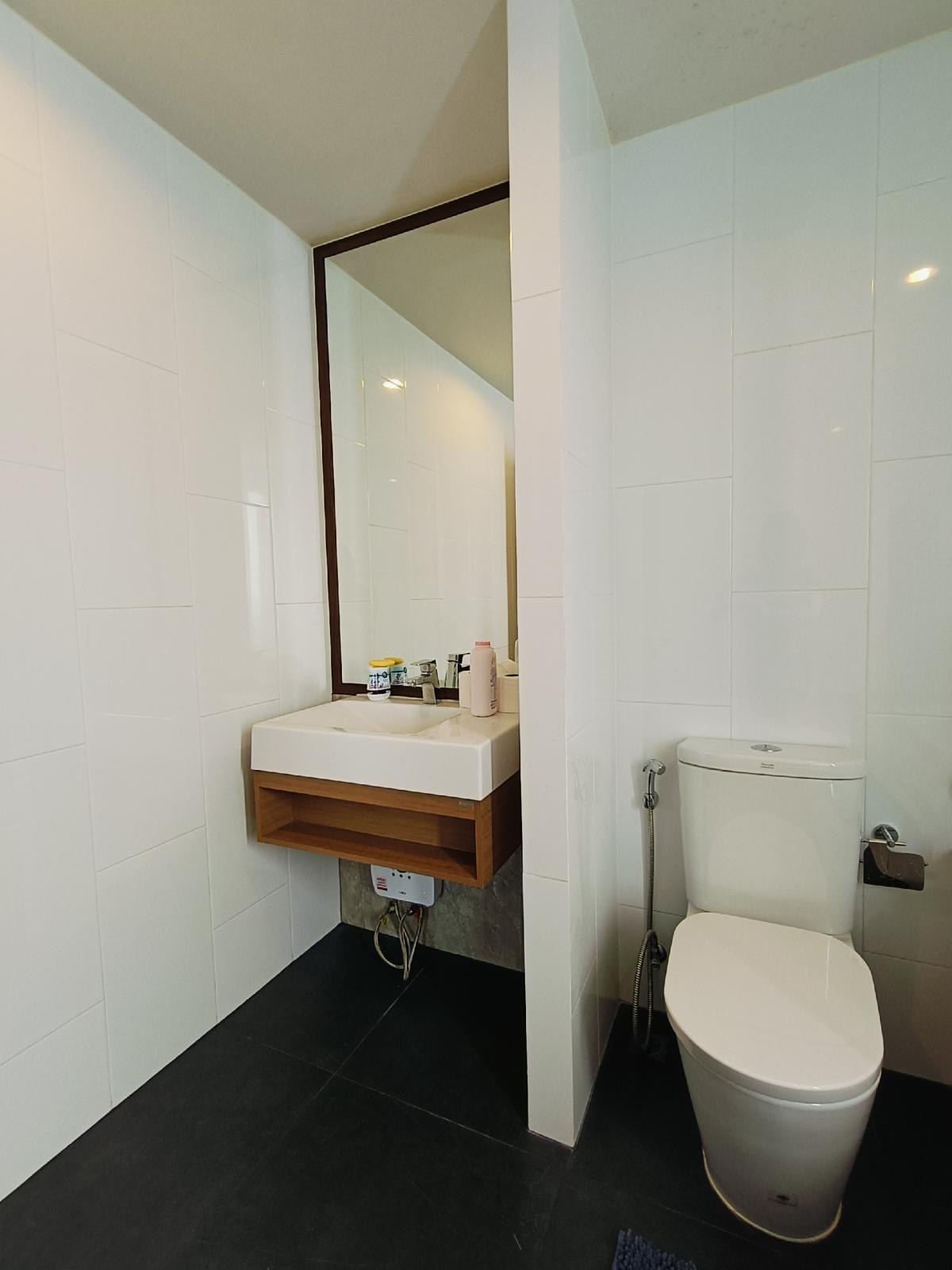 For SaleCondoBangna, Bearing, Lasalle : For Sale 7.25 M Condo for sale, 2 bedrooms, The Gallery Bearing, Condo for sale, area 95 sq m.