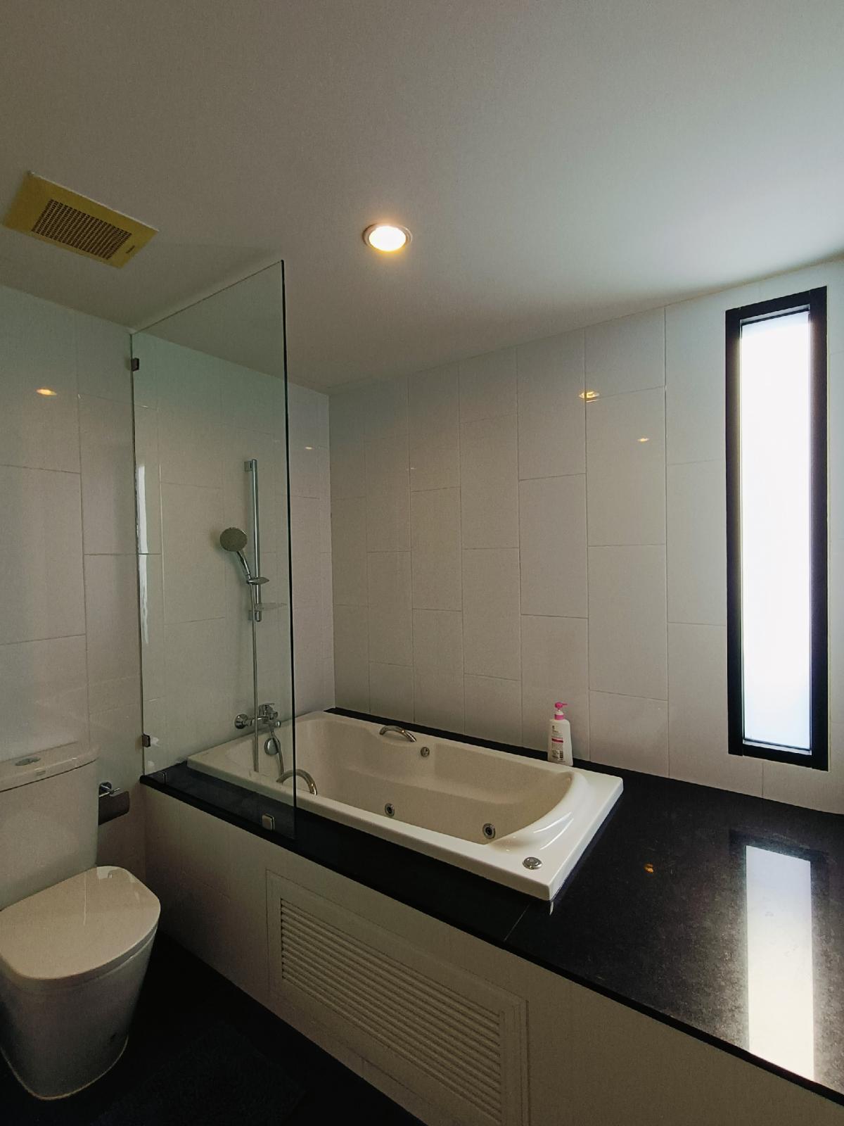 For SaleCondoBangna, Bearing, Lasalle : For Sale 7.25 M Condo for sale, 2 bedrooms, The Gallery Bearing, Condo for sale, area 95 sq m.