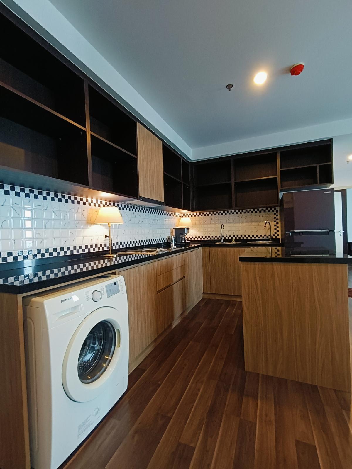 For SaleCondoBangna, Bearing, Lasalle : For Sale 7.25 M Condo for sale, 2 bedrooms, The Gallery Bearing, Condo for sale, area 95 sq m.