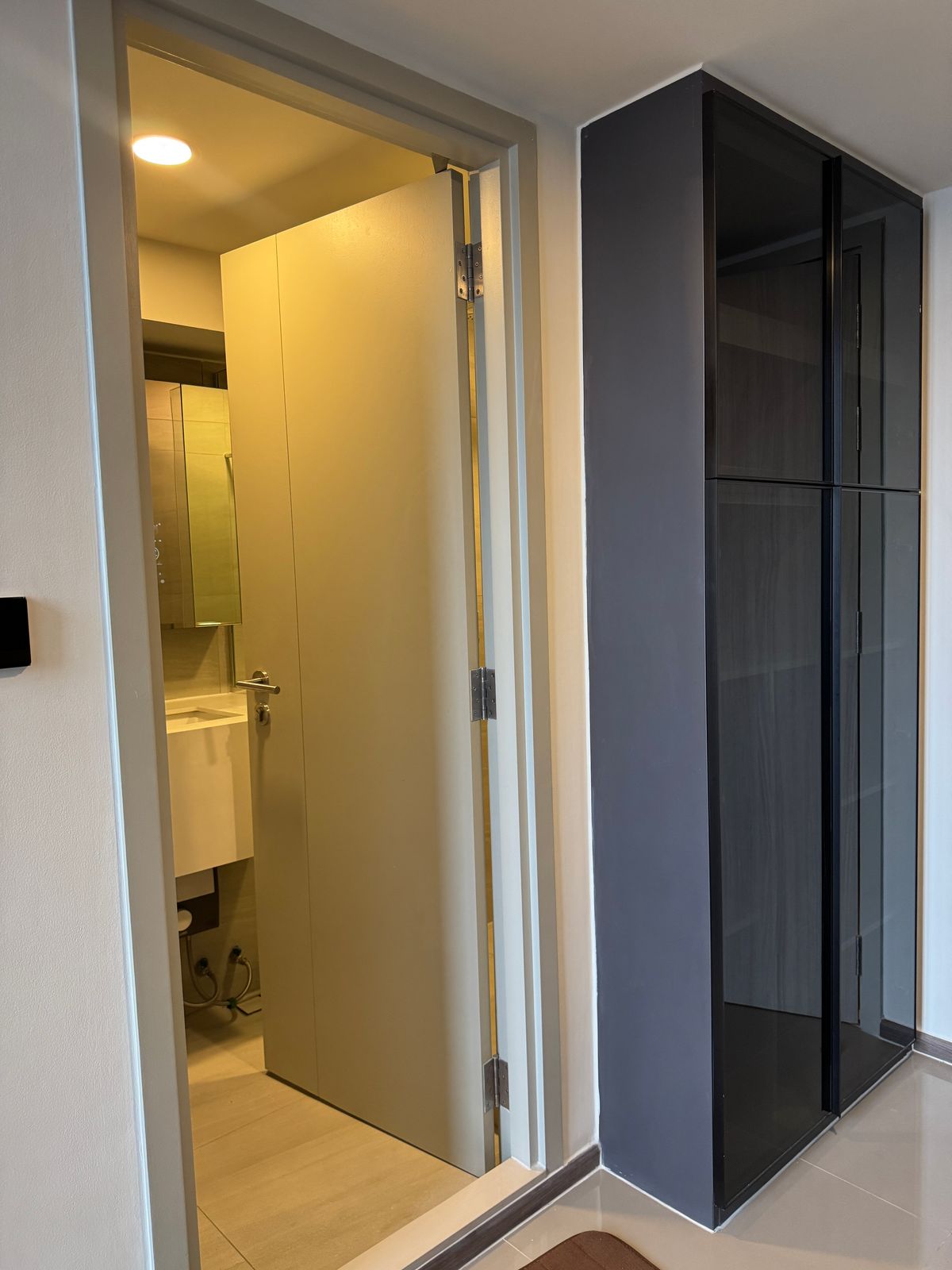 For SaleCondoSiam Paragon ,Chulalongkorn,Samyan : Park Origin Chula - Samyan【𝐒𝐄𝐋𝐋&𝐑𝐄𝐍𝐓】🔥Minimal, airy room, simply decorated. Fully furnished The central part is complete. Opposite Banthat Thong Road. Hurry and reserve now!🔥 Contact Line ID: @hacondo