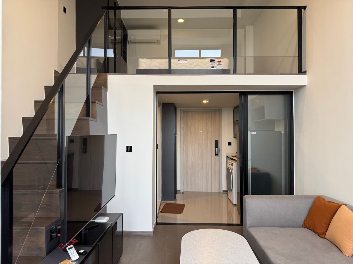 For SaleCondoSiam Paragon ,Chulalongkorn,Samyan : Park Origin Chula - Samyan【𝐒𝐄𝐋𝐋&𝐑𝐄𝐍𝐓】🔥Minimal, airy room, simply decorated. Fully furnished The central part is complete. Opposite Banthat Thong Road. Hurry and reserve now!🔥 Contact Line ID: @hacondo