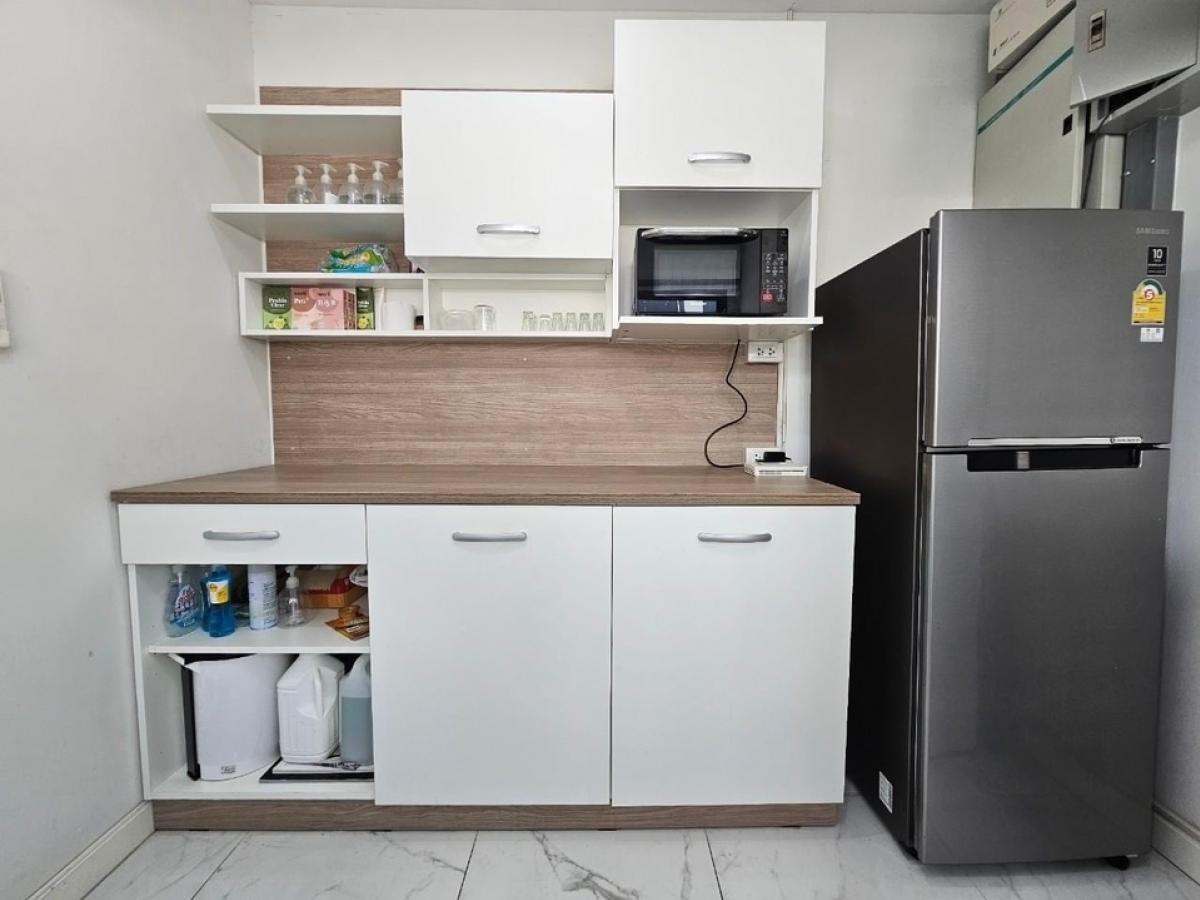 ขายโฮมออฟฟิศเลียบทางด่วนรามอินทรา : 📢👇Home ออฟฟิศ ใน โครงการดิสทริค เอกมัย-รามอินทรา ตึกแฝด 4 ชั้น การเดินทางสะดวก ใกล้ทางขึ้นลงทางด่วน อยู่บนถนนเลียบด่วน เอกมัย รามอินทรา