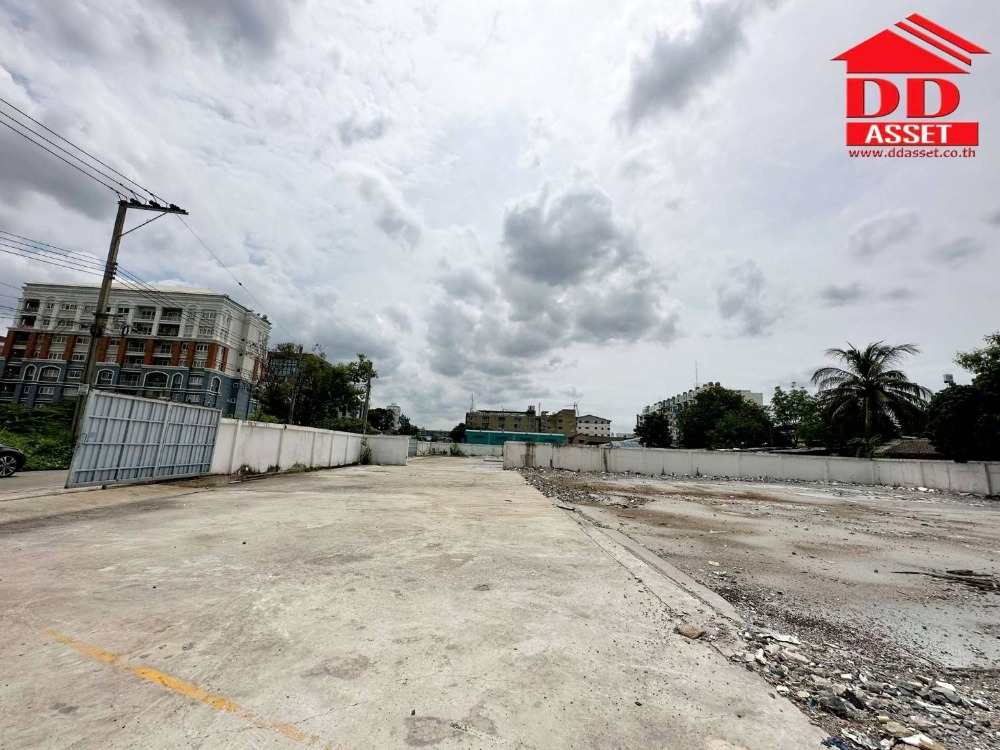 ขายที่ดินพัฒนาการ ศรีนครินทร์ : ขายที่ดินแปลงสวย ถนนศรีนครินทร์ รถไฟ้ฟ้า ศรีอุดม ห่างจากสถานีเพียง 150 เมตร รหัสทรัพย์ : L8014