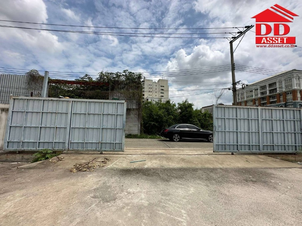 ขายที่ดินพัฒนาการ ศรีนครินทร์ : ขายที่ดินแปลงสวย ถนนศรีนครินทร์ รถไฟ้ฟ้า ศรีอุดม ห่างจากสถานีเพียง 150 เมตร รหัสทรัพย์ : L8014