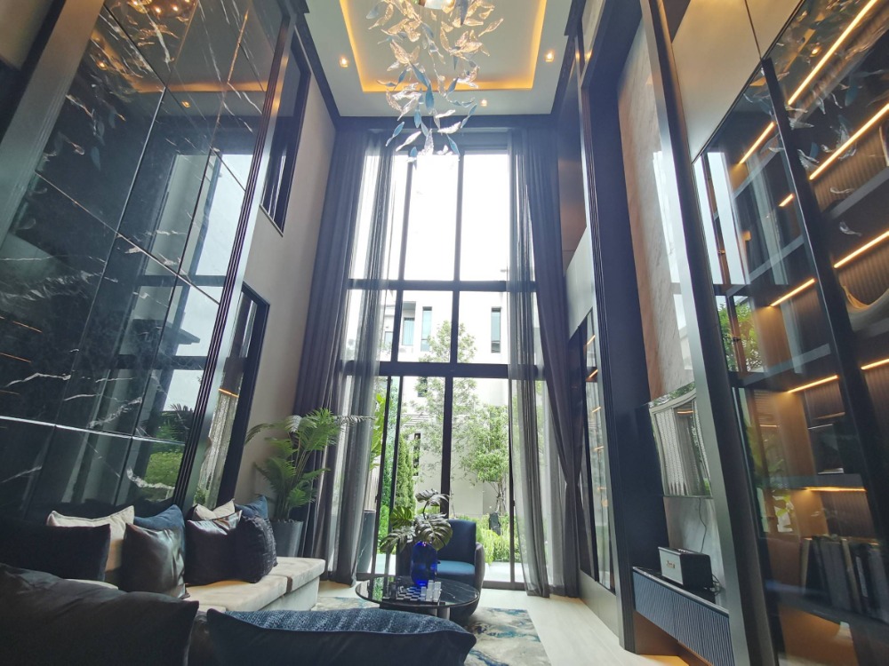 ◣ Type Dunstan◥  คฤหาสน์ 2 ชั้น 4 ห้องนอน | 121.60 ตร.ว. 499.00 ตร.ม. | ใกล้ เดอะ พาซิโอ พาร์ค กาญจนาภิเษก 2 นาที, ถนนกาญจนาภิเษก 2 นาที,  โรงพยาบาลธนบุรี 2 7 นาที Loading...