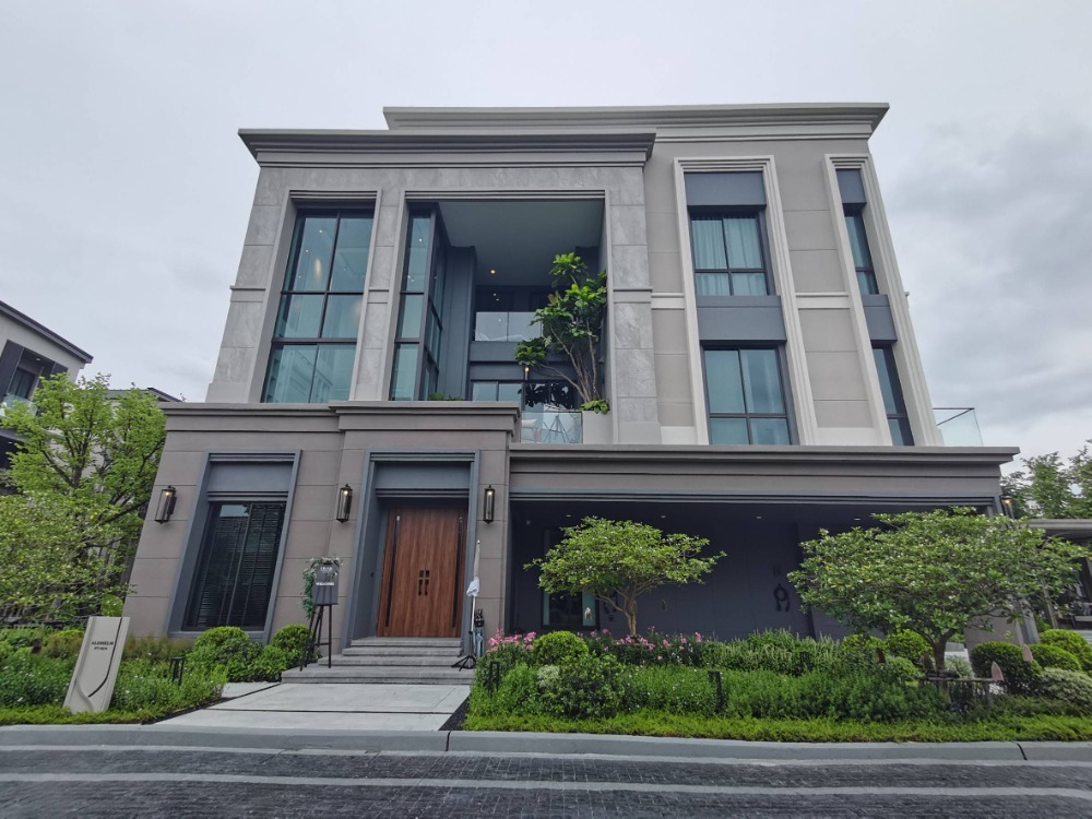 ◣ Type Aldhelm◥  คฤหาสน์ 2 ชั้น 5 ห้องนอน | 143.70 ตร.ว. 571.00 ตร.ม. | ใกล้ เดอะ พาซิโอ พาร์ค กาญจนาภิเษก 2 นาที, ถนนกาญจนาภิเษก 2 นาที,  โรงพยาบาลธนบุรี 2 7 นาที Loading...