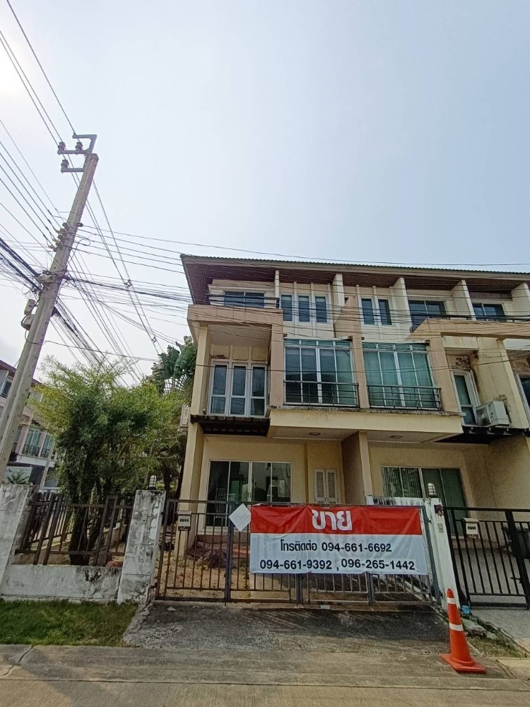 ขายทาวน์โฮมแจ้งวัฒนะ เมืองทอง : ขาย ทาวน์โฮม 3 ชั้น วิสต้าปาร์ค แจ้งวัฒนะ เลี่ยงเมืองปากเกร็ด