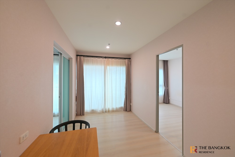 For SaleCondoRatchadapisek, Huaikwang, Suttisan : 🔥 Quick sale Life Ratchadapisek New room Floor 18 ++ 2 bedrooms, 1 bathroom 46 SQ.M, only 4,250,000 baht. Very cheap.