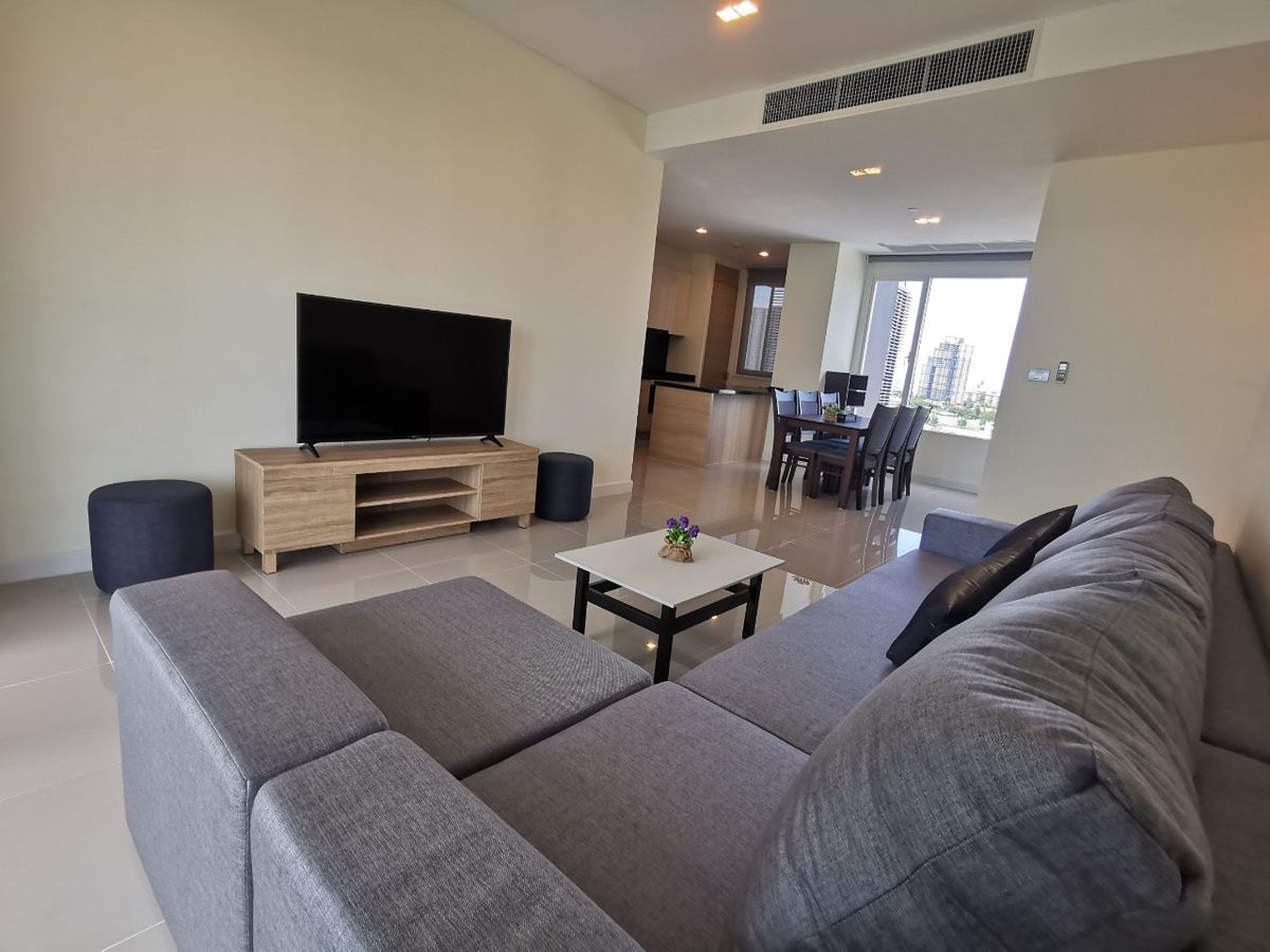 For SaleCondoPattaya, Bangsaen, Chonburi : Sale condo Reflection Jomtien Beach Pattaya (S12-0208)