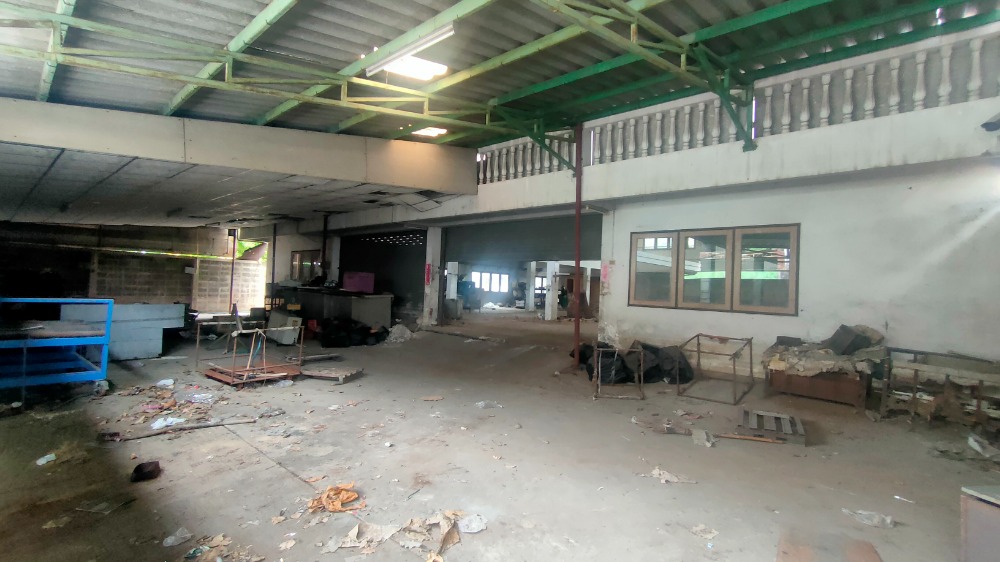 For SaleWarehouseBang kae, Phetkasem : Land already filled + warehouse, size 199.3 sq m., good location, good investment. Bang Khae Economic Village, convenient travel, can enter and exit in many ways.