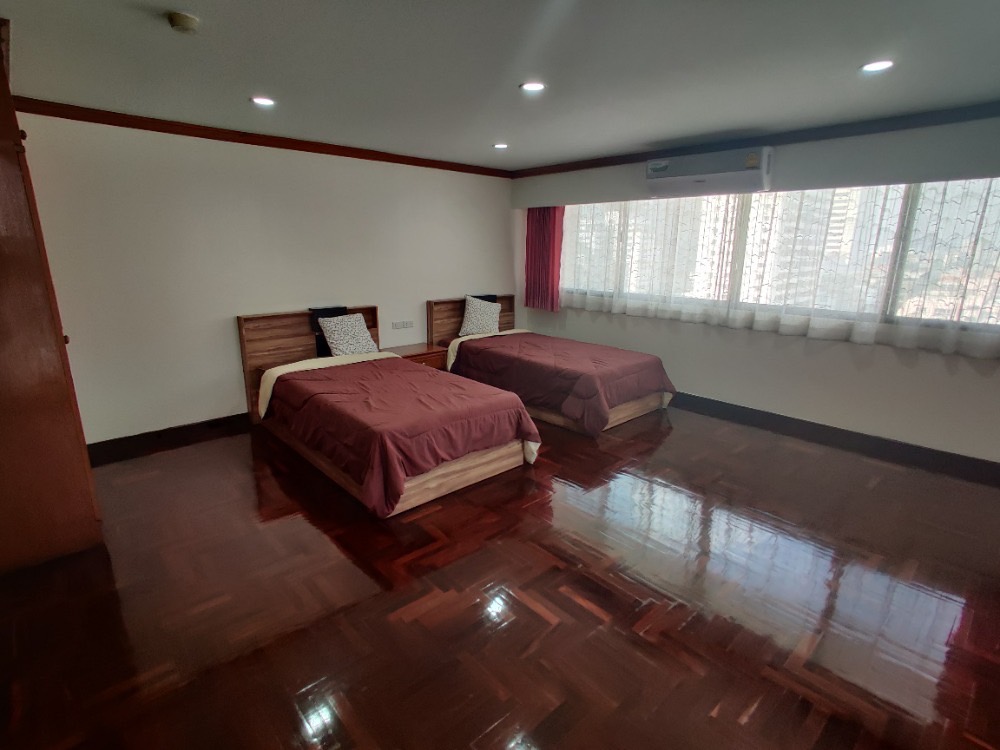 For RentCondoNana, North Nana,Sukhumvit13, Soi Nana : ✅ RSCU101 ✅ Line ID : @p2nproperty
