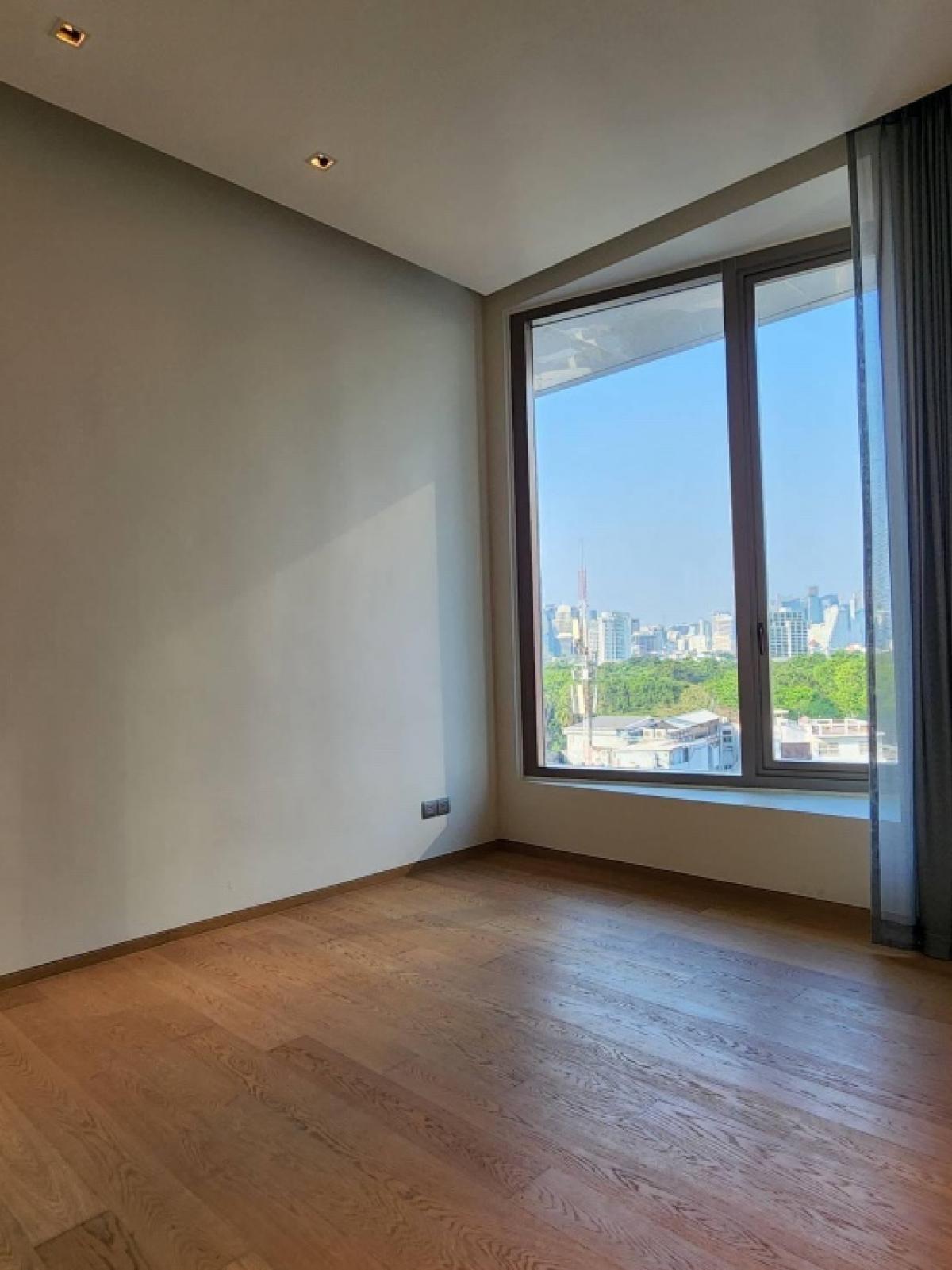 ขายคอนโดสีลม ศาลาแดง บางรัก : 📢👇 ขายคอนโด ศาลาแดงวัน 1 ห้องนอน วิวโล่ง ไม่มีตึกบัง ใกล้สวนลุมพินี กแต่งบางส่วน สไตล์โมเดิร์น พร้อมเข้าอยู่