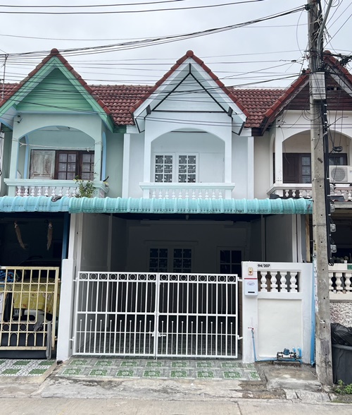 ขายทาวน์โฮมสมุทรปราการ สำโรง : ทาวน์เฮ้าส์ 2 ชั้น หมู่บ้านวโรชา 4 บางเสาธง สมุทรปราการ ตกแต่งใหม่ทั้งหลัง ถูกที่สุด 