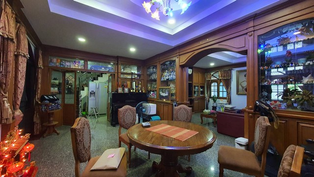 ขายบ้านมหาชัย สมุทรสาคร : ขายบ้านพร้อมโรงงาน 294 ตรว. ซอยโรงหล่อ ถนนกิจมณี  เมืองสมุทรสาคร