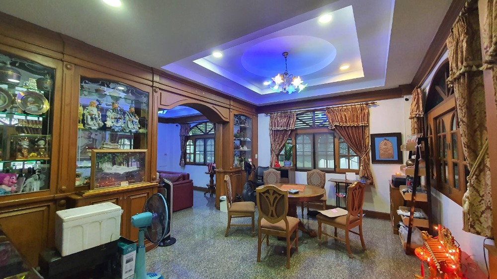 ขายบ้านมหาชัย สมุทรสาคร : ขายบ้านพร้อมโรงงาน 294 ตรว. ซอยโรงหล่อ ถนนกิจมณี  เมืองสมุทรสาคร