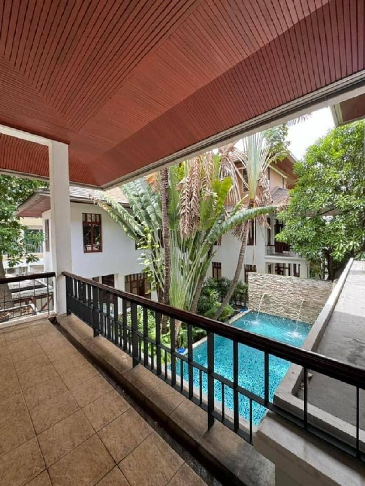 ให้เช่าโฮมออฟฟิศสุขุมวิท อโศก ทองหล่อ : For rent villa home office with private pool. For home office, home clinic, home wellness, home spa, facial treatment, iv-drip, stem cells