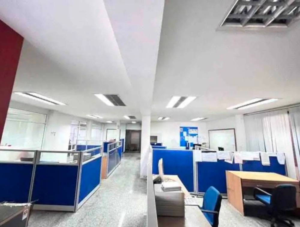 ขายอาคารพาณิชย์เลียบทางด่วนรามอินทรา : S-OSVR102 ขาย อาคารพาณิชย์ ถ.ศรีวรา เขตวังทองหลาง 4ชั้น ขนาด 87ตร.ว. พื้นที่ใช้สอย 348ตรม. 4น้ำ 29.5ล้าน 064-959-8900