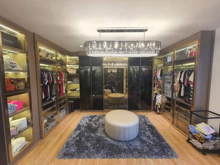 For SaleHome OfficeChokchai 4, Ladprao 71, Ladprao 48, : S-OLPC101 For sale, luxury home office in the heart of Lat Phrao-Chok Chai 4, size 49.5 sq m., 3.5 floors, usable area 385 sq m., 3 bedrooms, 4 bathrooms, 22.1 million, 064-959-8900