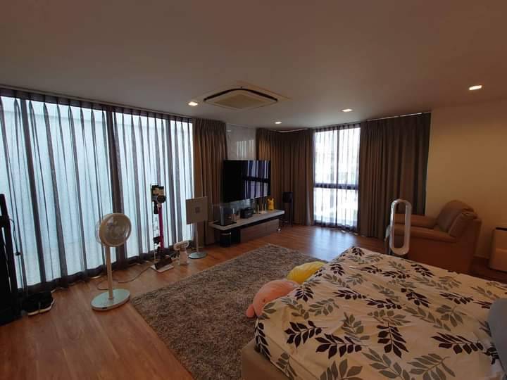 For SaleHome OfficeChokchai 4, Ladprao 71, Ladprao 48, : S-OLPC101 For sale, luxury home office in the heart of Lat Phrao-Chok Chai 4, size 49.5 sq m., 3.5 floors, usable area 385 sq m., 3 bedrooms, 4 bathrooms, 22.1 million, 064-959-8900