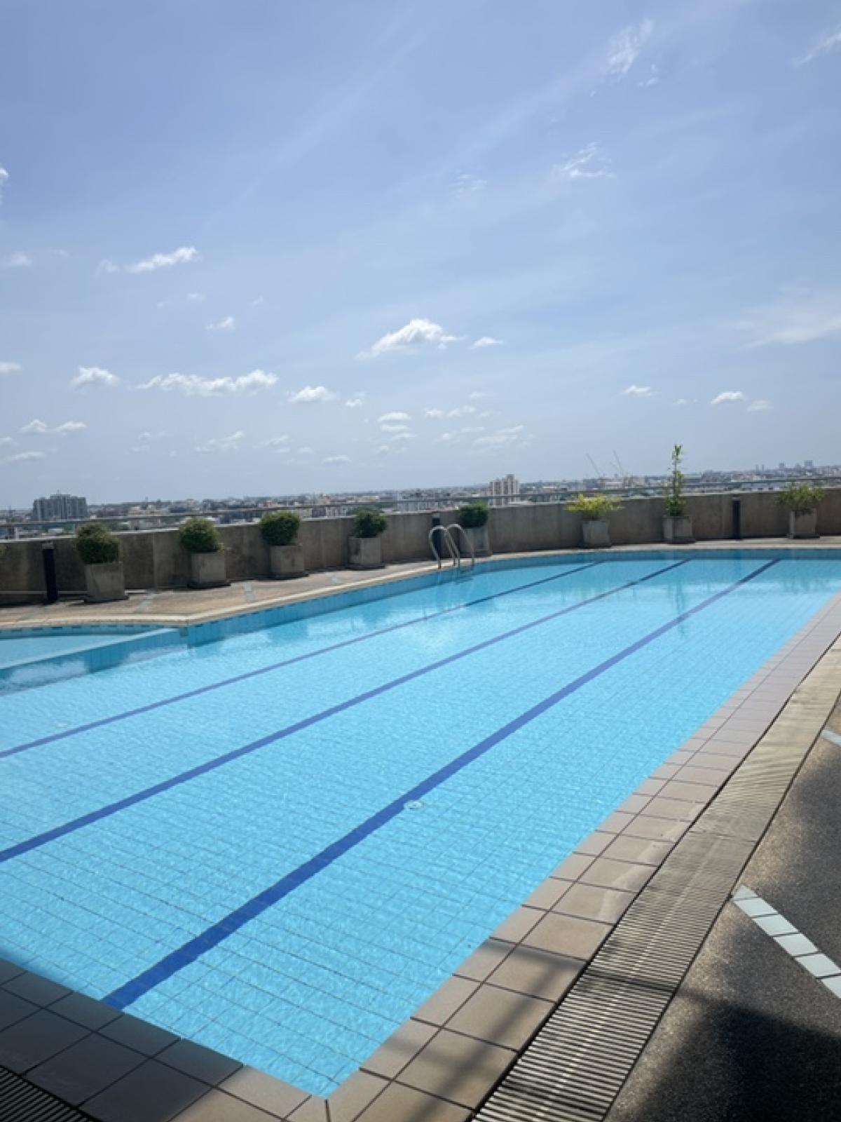 For SaleCondoRatchadapisek, Huaikwang, Suttisan : Condo for sale at Ratchada- Latphao  Ratchada Pavillion 141.7sqm 3 bed 2 bathFloor21 view city 360 degree near Mrt Ratchada