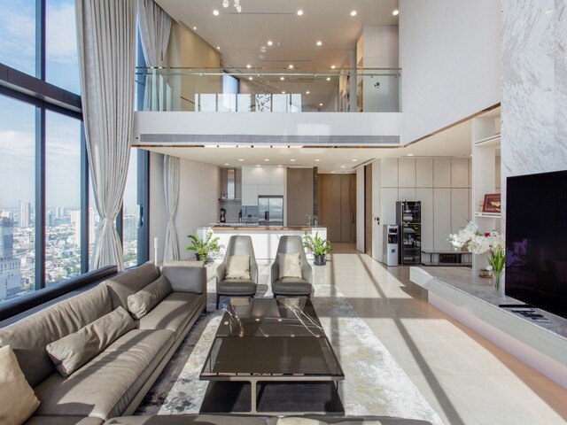 ให้เช่าคอนโดวงเวียนใหญ่ เจริญนคร : Banyan Tree Residences Riverside Bangkok - A Luxurious Condominium Overlooking The Chao Phraya River