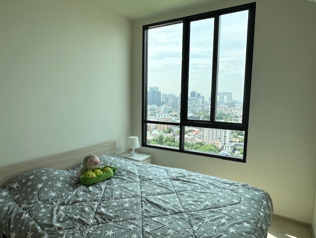 ให้เช่าคอนโดลาดพร้าว เซ็นทรัลลาดพร้าว : ให้เช่าคอนโด นิว โนเบิล รัชดา-ลาดพร้าว 1 ห้องนอน 1 ห้องน้ำ  ใกล้ MRT และ Monorail ***ไม่รับชาวต่างชาติทุกกรณี*** + รวมอินเตอร์เน็ต WIFI