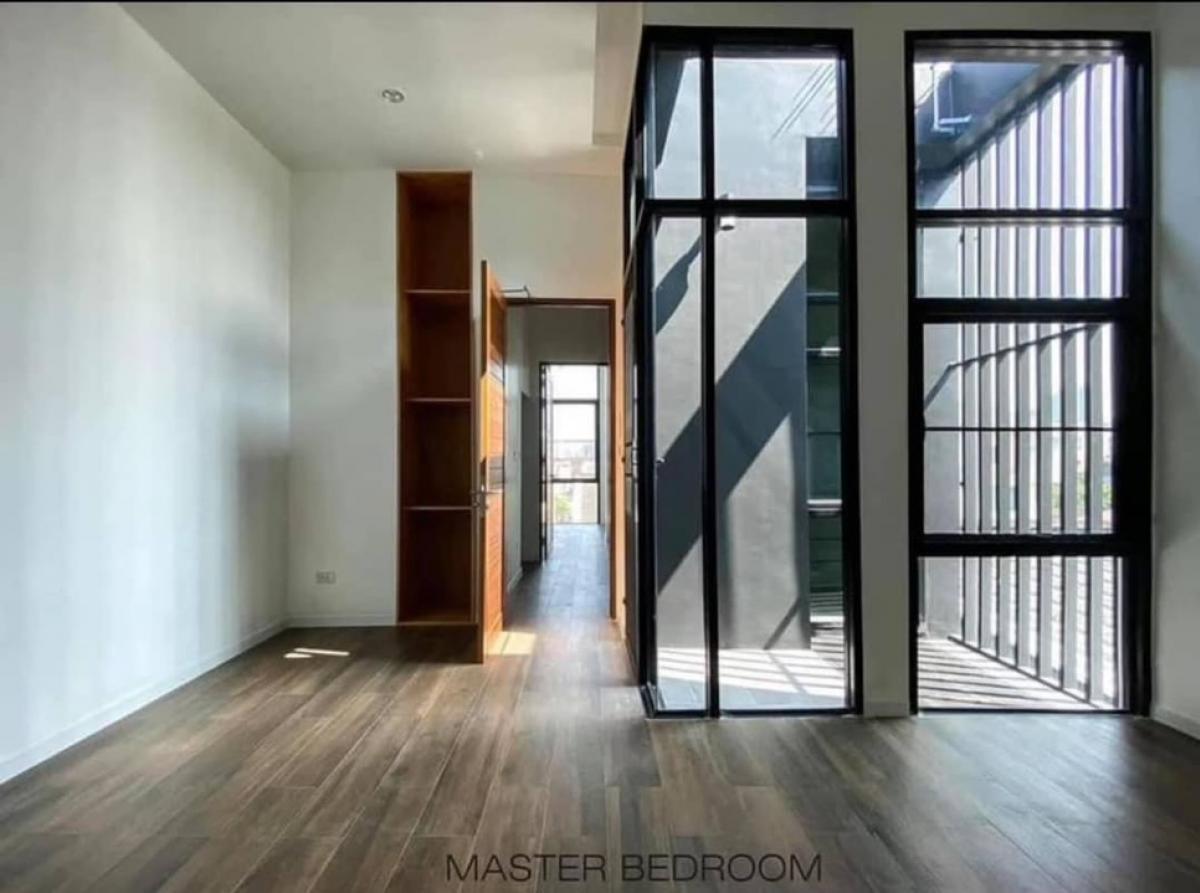 ให้เช่าโฮมออฟฟิศรัชดา ห้วยขวาง : ปล่อยเช่า โฮมออฟฟิศ สุทธิสาร - วิภาวดี (ขาเข้า รัชดา), 2 ที่จอดรถ, จดทะเบียนบริษัทได้