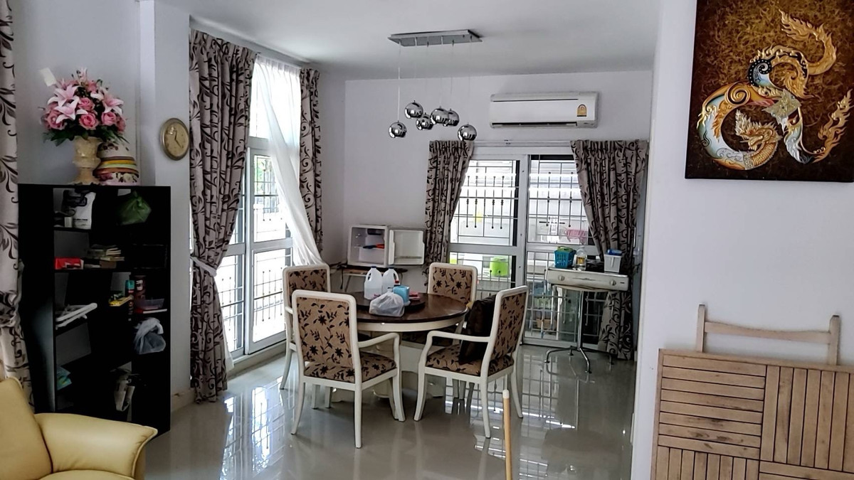 ให้เช่าทาวน์โฮมบางซื่อ วงศ์สว่าง เตาปูน : ให้เช่า Townhome/Home office โครงการ Flora Wongsawang ฟลอร่า วงค์สว่าง