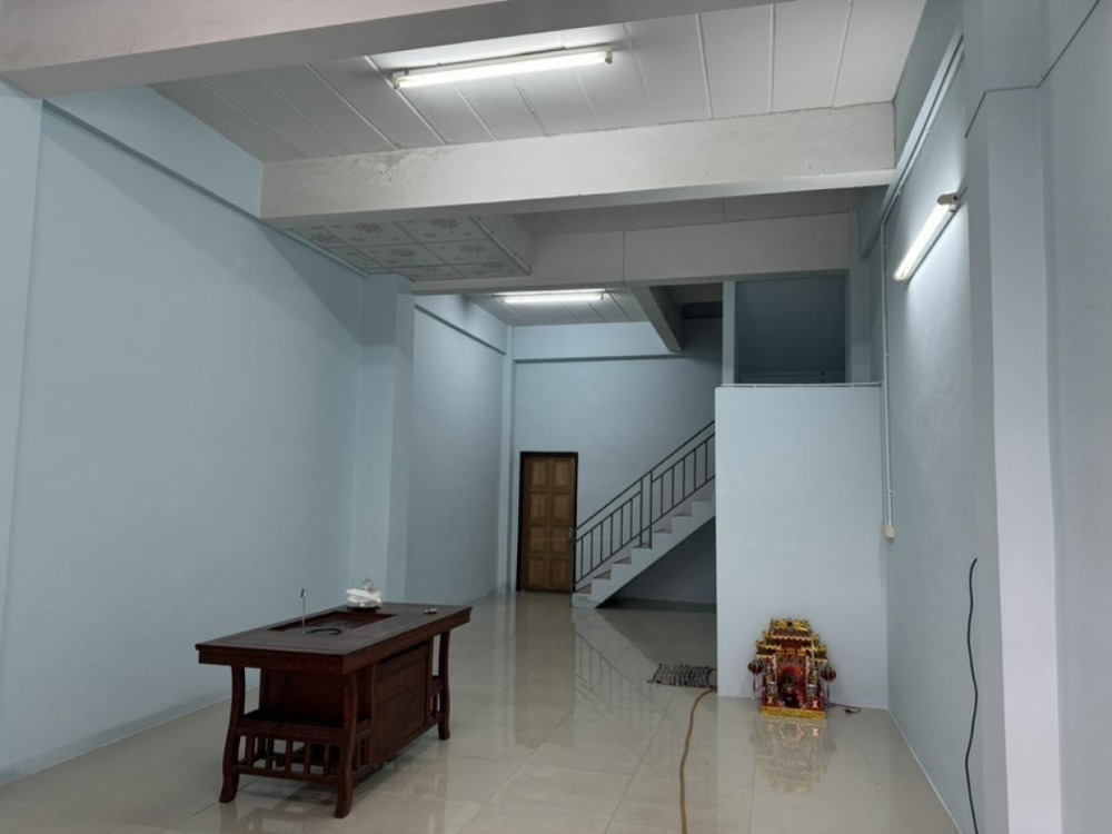 ขายอาคารพาณิชย์พระราม 2 บางขุนเทียน : S-OBKT101 ขาย อาคารพาณิชย์ ถ.บางขุนเทียน-ชายทะเล 4ชั้น ขนาด 18ตร.ว. พื้นที่ใช้สอย 288ตร.ม. 6นอน 4น้ำ 4.1ล้าน 064-959-8900